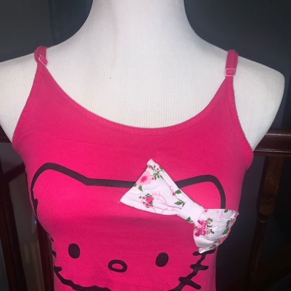 Hello Kitty Tank Top 2015 - Picture 1 of 8